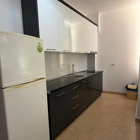 Appartamento Besi Durrës